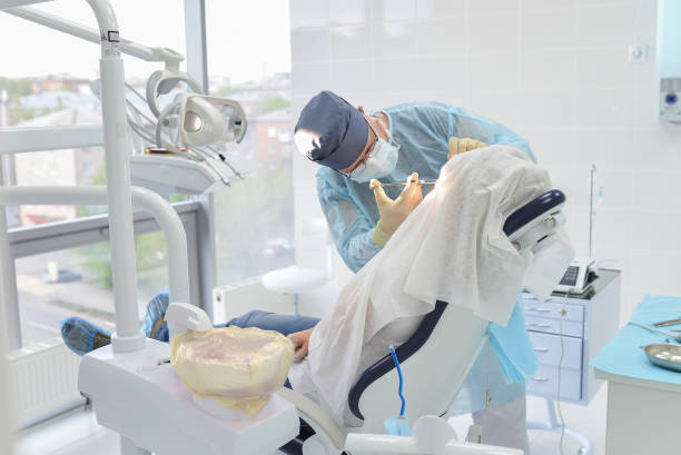 Best Dentist for Tooth Abscess  in Perryville, MO
